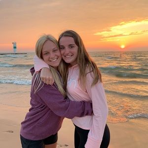 Meet your Posher, Jenna